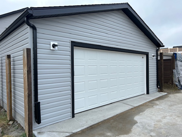 Calgary Garage Build in Coperfield 24x24