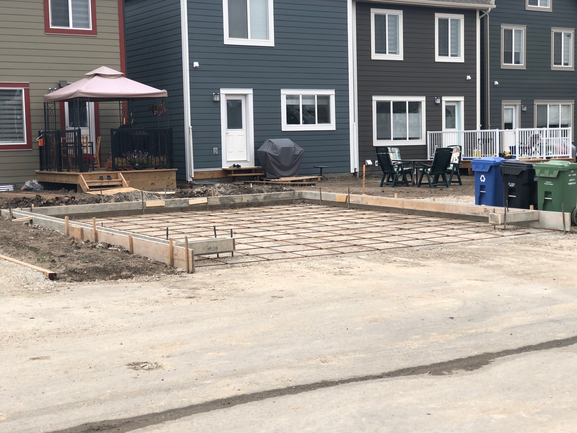 Building forms and preparation to pour the concrete